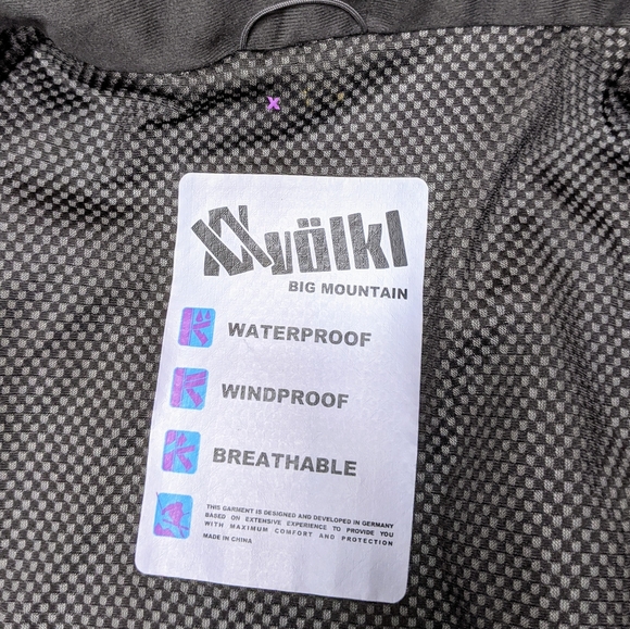NWOT Women's Volkl ski jacket - Picture 7 of 7